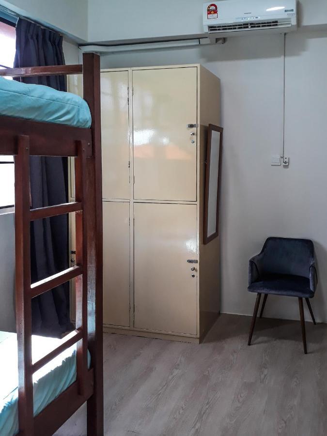 Step-In Lodge Kota Kinabalu Exteriör bild